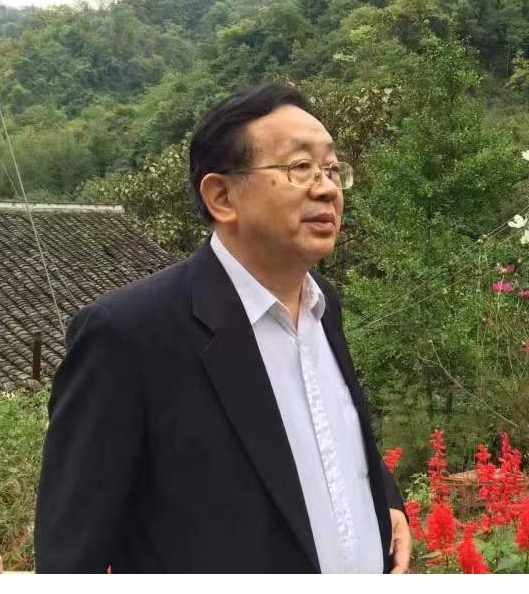 刘献君